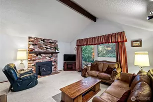 4417 NW Cascade St, Silverdale, WA 98383 - Photo 6