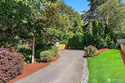14722 3rd Place NE, Duvall, WA 98019 - Photo 2