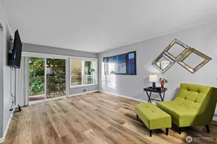 130 105th Ave SE, Bellevue, WA 98004 - Photo 10
