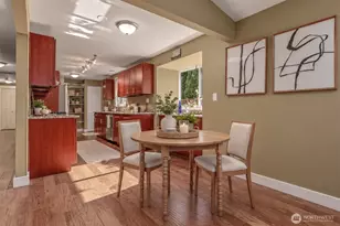2526 204th St SW, Lynnwood, WA 98036 - Photo 16