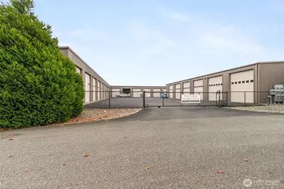2305 Leatherwood Dr. #2, Lynden, WA 98264 - Photo 2