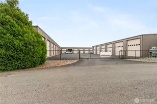 2305 Leatherwood Dr, Lynden, WA 98264 - Photo 2