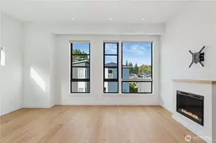 2609 31st Ave W, Seattle, WA 98199 - Photo 4