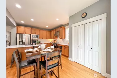 34614 SE Curtis Drive, Snoqualmie, WA 98065 - Photo 8