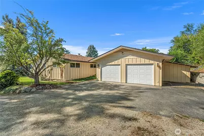 116 View Ridge Circle, Wenatchee, WA 98801 - Photo 2