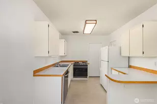 3838 38th Ave. S, Seattle, WA 98118 - Photo 10