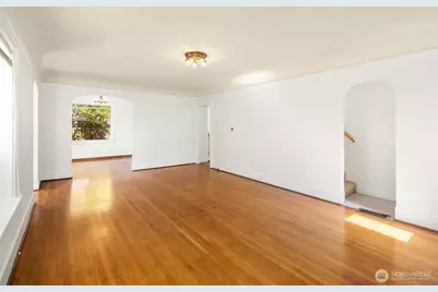 3838 38th Avenue S, Seattle, WA 98118 - Photo 6