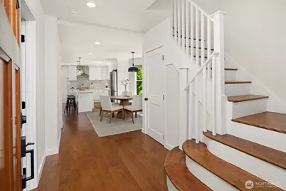 906 29th Avenue, Seattle, WA 98122 - Photo 6