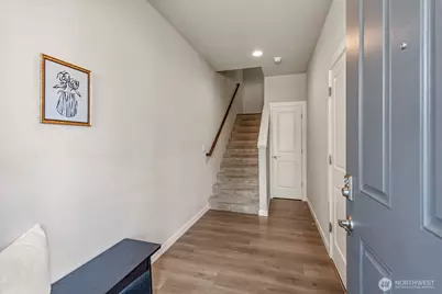 19409 36th Avenue SE #D, Bothell, WA 98012 - Photo 2