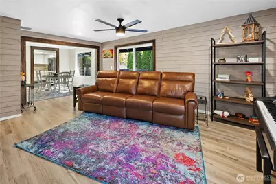 209 NE Mulberry Lane, Bremerton, WA 98311 - Photo 10