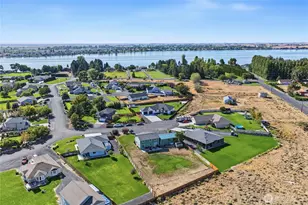 2033 Road H 2 NE, Moses Lake, WA 98837 - Photo 32