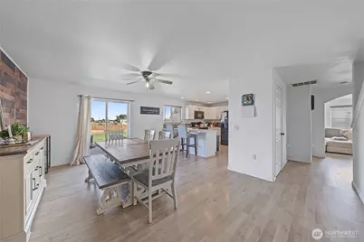 2033 Road H.2 NE, Moses Lake, WA 98837 - Photo 16