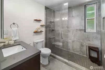 1758 Dexter Avenue N #5, Seattle, WA 98109 - Photo 22