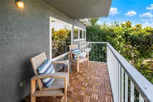 1758 Dexter Ave N, Seattle, WA 98109 - Photo 10