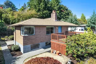 5203 56th Ave S, Seattle, WA 98118 - Photo 2