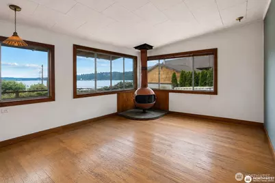 14238 41st Avenue NE, Seattle, WA 98125 - Photo 20