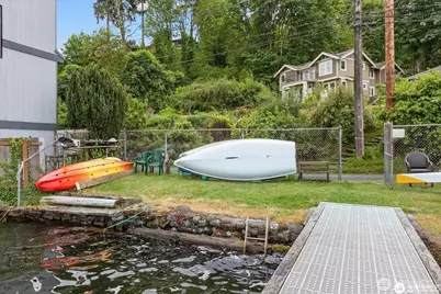 14238 41st Avenue NE, Seattle, WA 98125 - Photo 6