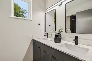 731 S Southern St, Seattle, WA 98108 - Photo 22