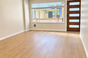1220 N 137th St, Seattle, WA 98133 - Photo 10
