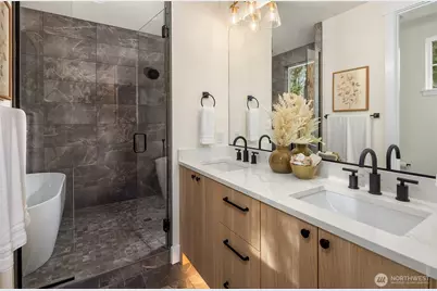 11810 NE 103rd Place, Kirkland, WA 98033 - Photo 10