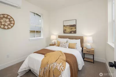 11810 NE 103rd Place, Kirkland, WA 98033 - Photo 12