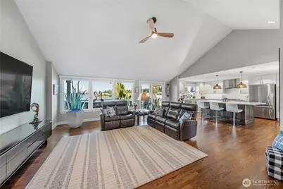 2803 200th Avenue E, Lake Tapps, WA 98391 - Photo 10