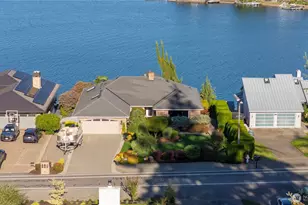 2803 200th Ave E, Lake Tapps, WA 98391 - Photo 2
