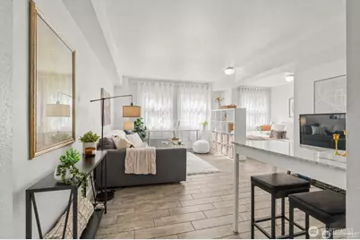 1017 Minor Avenue #206, Seattle, WA 98104 - Photo 2