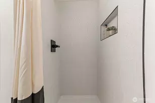 4234 NE 89th St, Seattle, WA 98115 - Photo 28