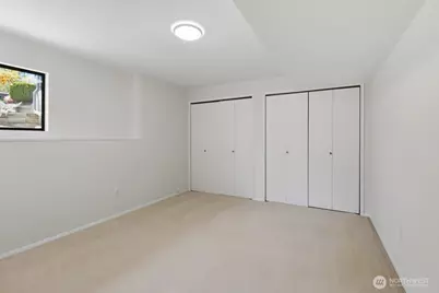 17816 NE 12th Street, Bellevue, WA 98008 - Photo 18