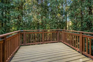 9565 NE Daniel Ct, Bainbridge Island, WA 98110 - Photo 24