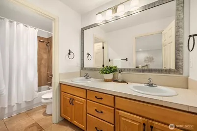 4963 162nd Place SE, Bellevue, WA 98006 - Photo 28