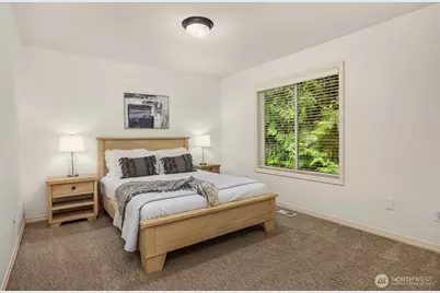 4963 162nd Place SE, Bellevue, WA 98006 - Photo 26