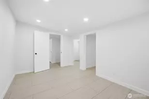 12243 16th Ave S, Seattle, WA 98168 - Photo 22