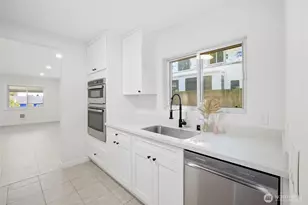 12243 16th Ave S, Seattle, WA 98168 - Photo 8