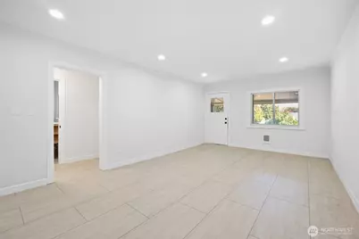12243 16th Avenue S, Seattle, WA 98168 - Photo 30