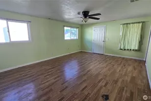 307 W Summa St, Centralia, WA 98531 - Photo 6