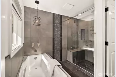 22109 NE 21st Way, Sammamish, WA 98074 - Photo 22