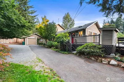 1228 S Lake Stickney Drive, Lynnwood, WA 98087 - Photo 1