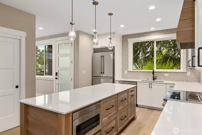 11054 2nd Avenue NW, Seattle, WA 98177 - Photo 12