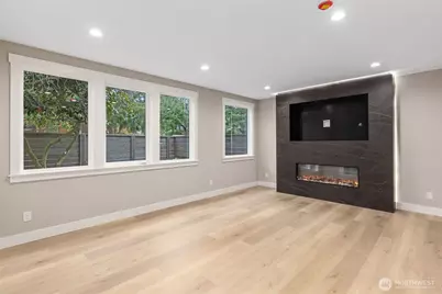 11054 2nd Avenue NW, Seattle, WA 98177 - Photo 14