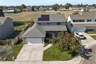 243 NW Schnabel Ln, College Place, WA 99324 - Photo 4