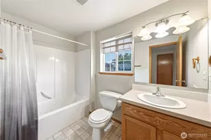 243 NW Schnabel Ln, College Place, WA 99324 - Photo 16