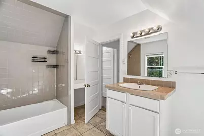 6558 16th Avenue NW, Seattle, WA 98117 - Photo 16