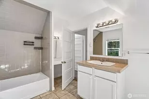 6558 16th Ave NW, Seattle, WA 98117 - Photo 16