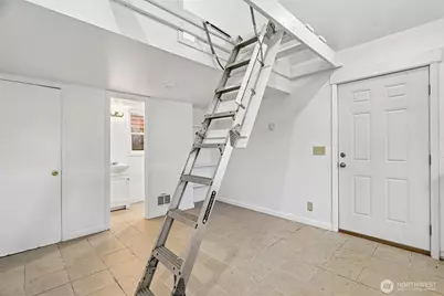 6558 16th Avenue NW, Seattle, WA 98117 - Photo 24