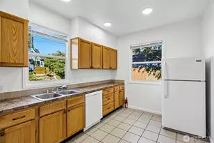 6558 16th Ave NW, Seattle, WA 98117 - Photo 10