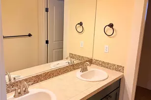 1601 Lyons Ave NE, Renton, WA 98059 - Photo 10