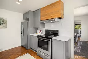 1303 NW 80th St, Seattle, WA 98117 - Photo 8