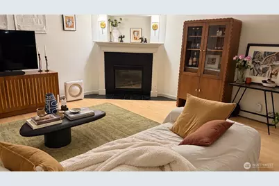 3619 22nd Avenue W #B, Seattle, WA 98199 - Photo 6